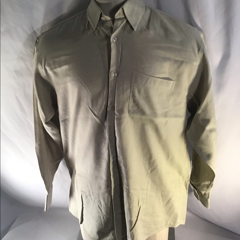Bachrach Men Button Down Shirt